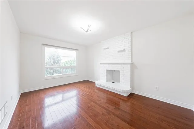 Additional image 19 of 494 DICENZO Dr