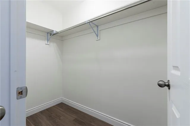 Additional image 26 of 100 BEDDOE Dr Unit 92