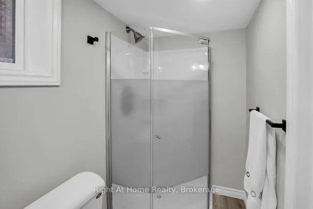 Additional image 20 of 65 London St