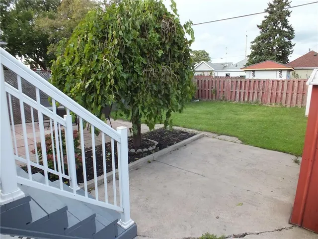 Additional image 23 of 101 ALBANY Ave