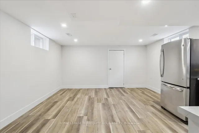 Additional image 29 of 2027 Brampton St