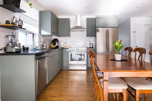 Additional image 12 of 127 WEST Ave