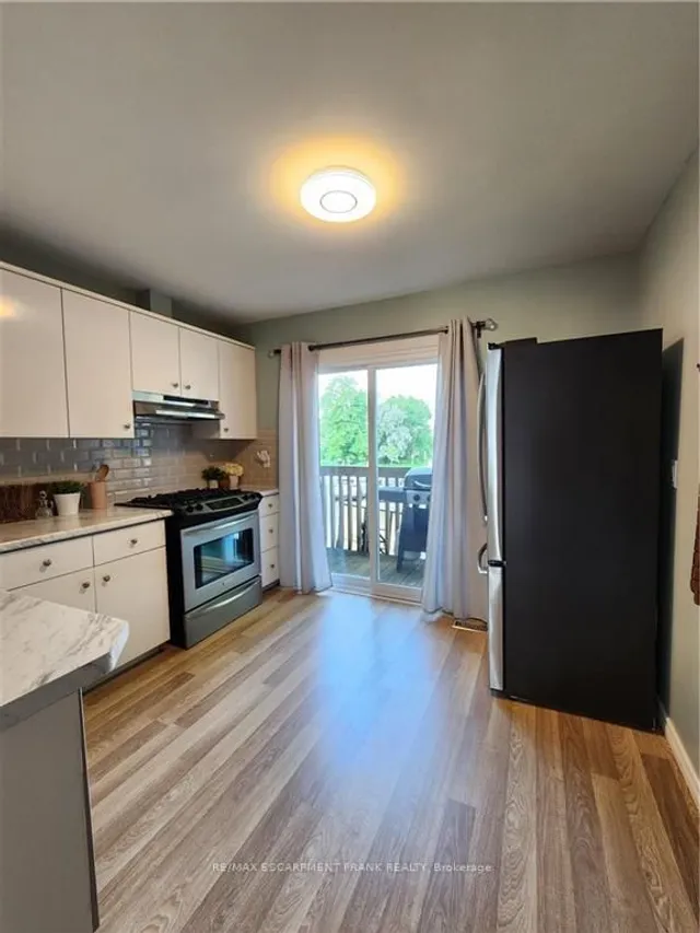 Additional image 5 of 1115 Paramount Dr Unit 103