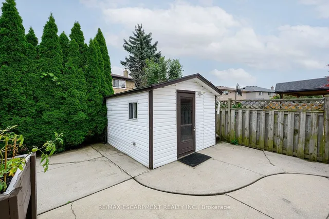 Additional image 34 of 7 Osgoode Crt