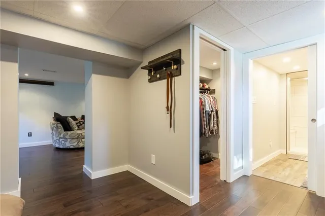 Additional image 27 of 44 SANDALWOOD Ave