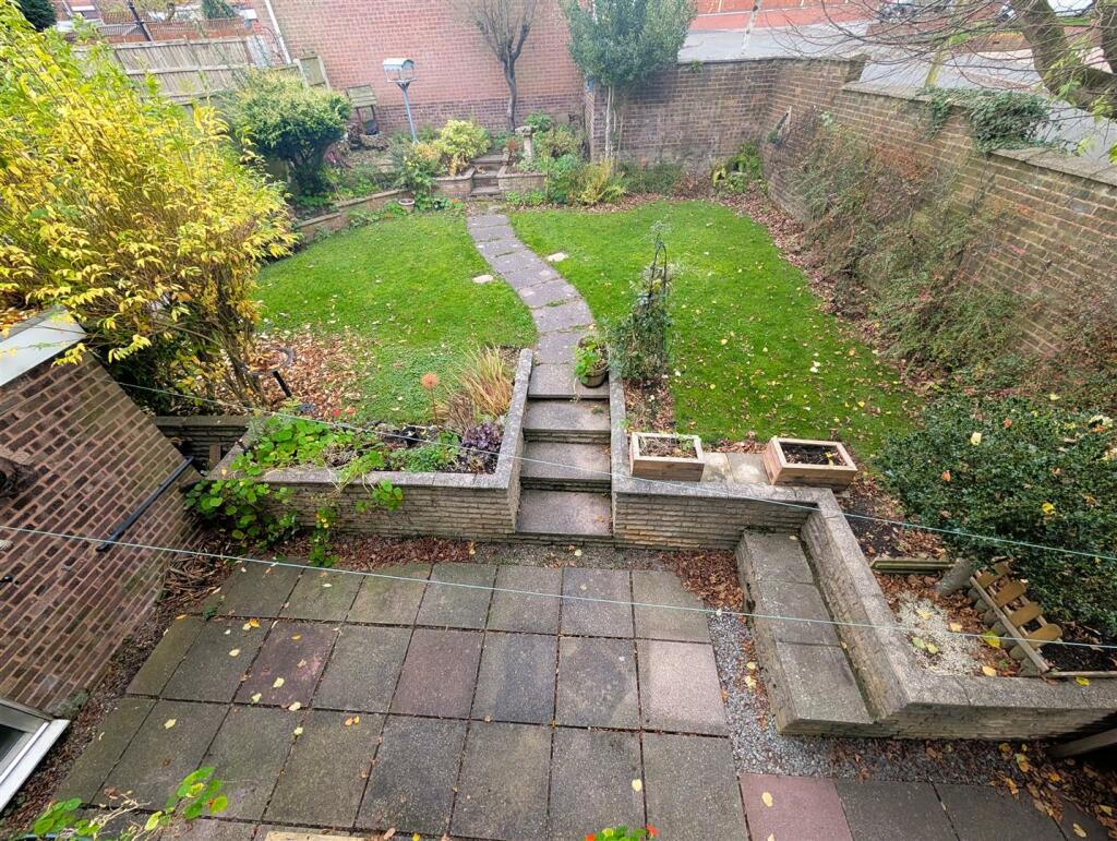 Additional image 10 of Strawberry Close, Tividale, Oldbury