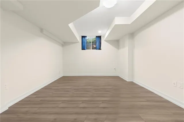 Additional image 22 of 590 NORTH SERVICE Rd Unit 29