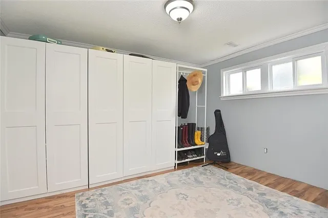 Additional image 37 of 4 JOYA Pl