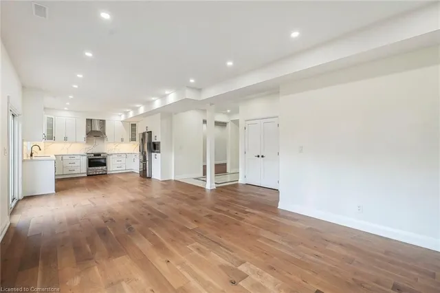 Additional image 13 of 722 Beach Blvd