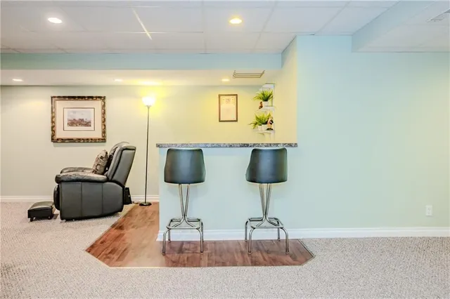 Additional image 21 of 106 PORTRUSH Crt