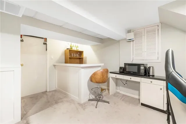 Additional image 33 of 88 RAND St