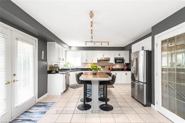 Additional image 9 of 54 Stonepine Cres