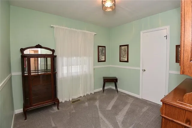 Additional image 19 of 350 FENNELL Ave