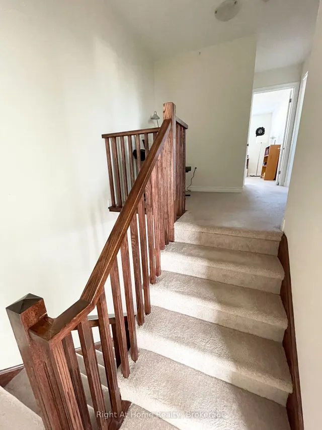 Additional image 15 of 35 CHARLESWOOD Cres