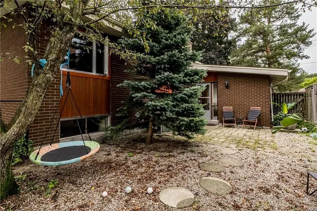 Additional image 42 of 135 WEST 34TH St