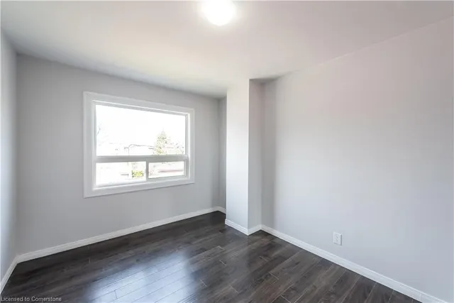 Additional image 33 of 49 Cameron Ave