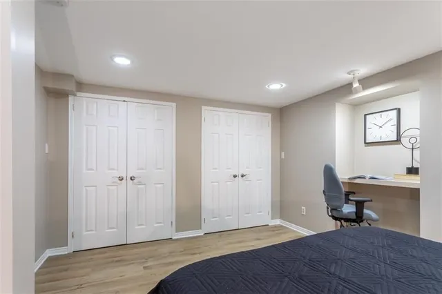 Additional image 33 of 48 KARSH Cres