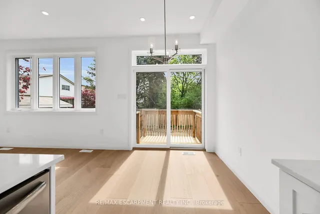 Additional image 18 of 35 Kingfisher Dr