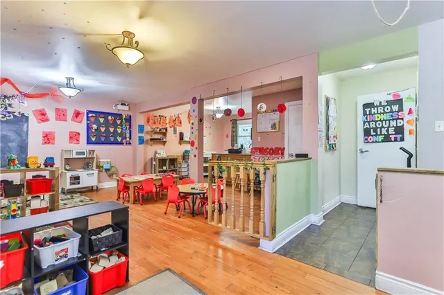 Additional image 8 of 162 DELAWARE Ave