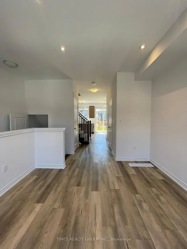 Additional image 7 of 61 Soho St Unit 99