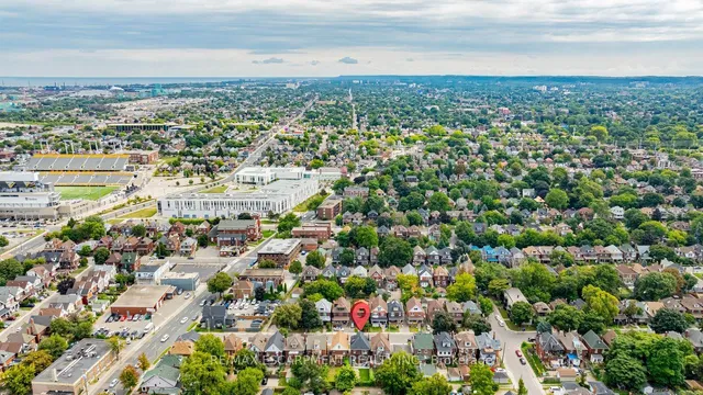 Additional image 28 of 24 Carrick Ave