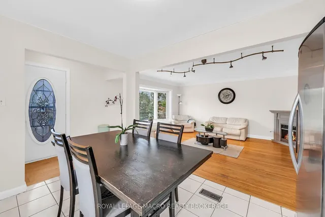 Additional image 8 of 142 Normanhurst Ave