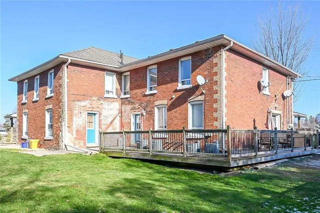 Additional image 45 of 129 LYNDEN Rd