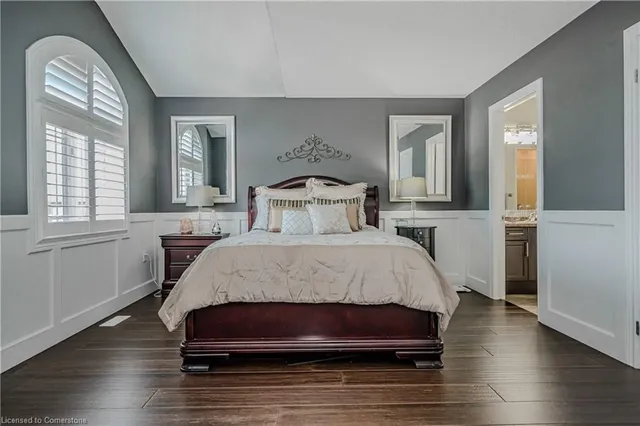 Additional image 28 of 47 Whistler St