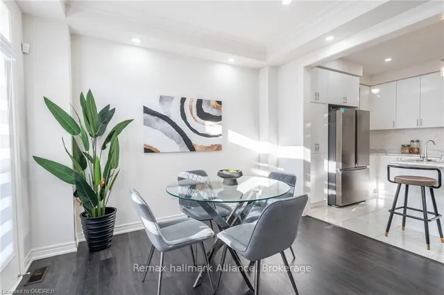 Additional image 21 of 20 WESTFIELD Cres