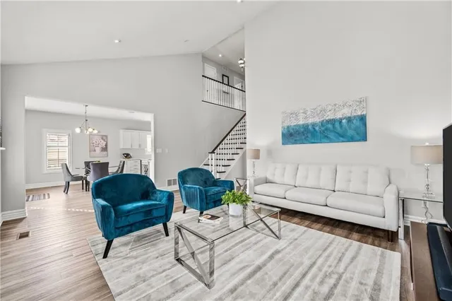 Additional image 12 of 17 HILLCROFT Dr