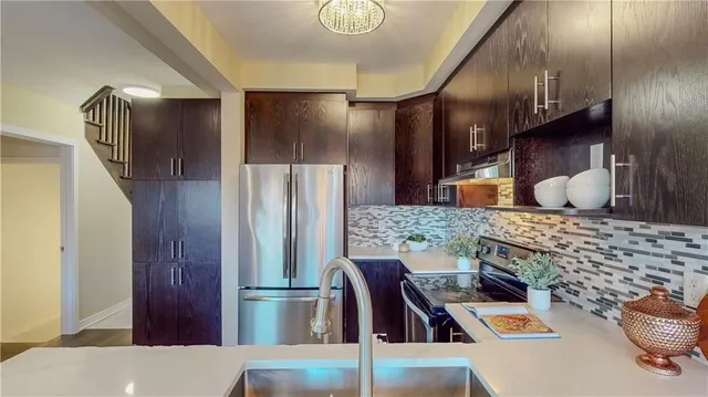 Additional image 14 of 250 LORMONT Blvd