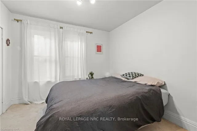 Additional image 21 of 138 BALMORAL Ave