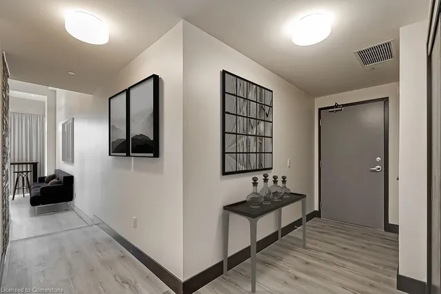 Additional image 2 of 121 King St Unit 106