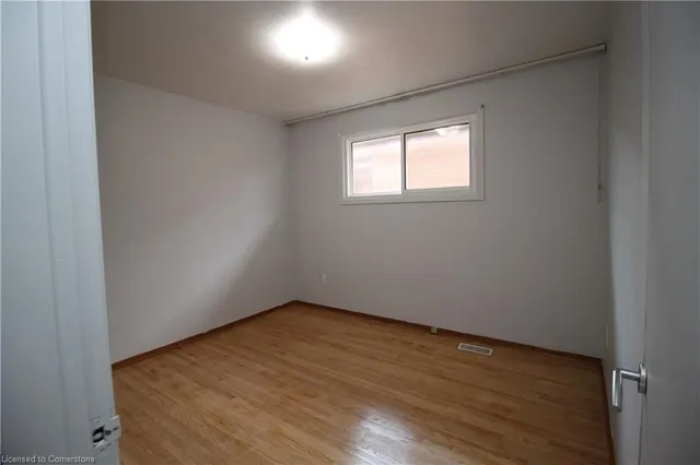 Additional image 13 of 19 Delena Ave