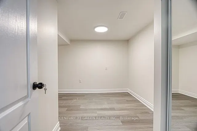 Additional image 34 of 164 Gardiner Dr