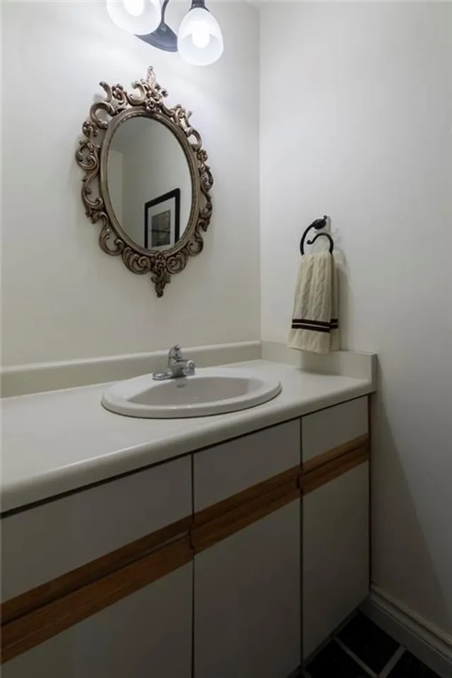 Additional image 5 of 30 OSLER Dr Unit 6