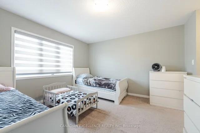 Additional image 34 of 126 Cactus Cres