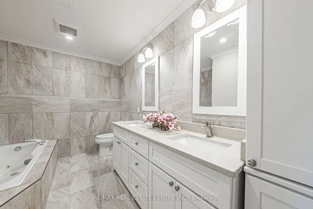 Additional image 21 of 6 Iris Crt