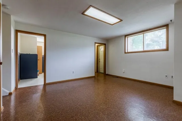 Additional image 17 of 10 VERA Crt