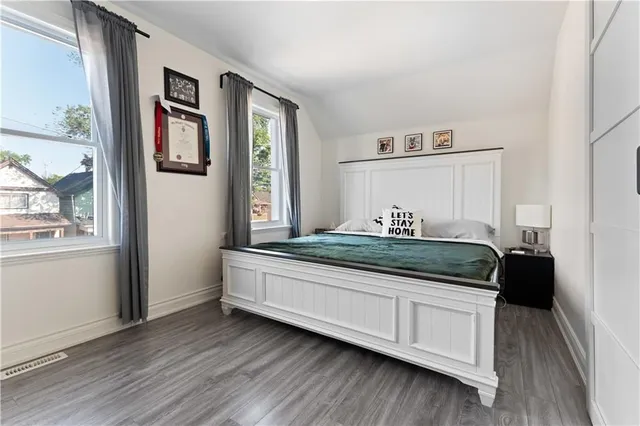 Additional image 15 of 126 CAVELL Ave