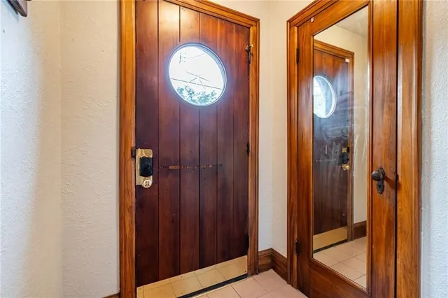 Additional image 4 of 305 WEXFORD Ave