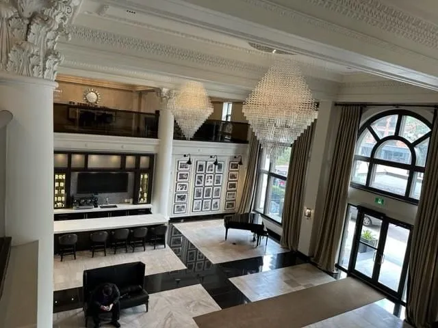 Additional image 5 of 112 KING St Unit 1109