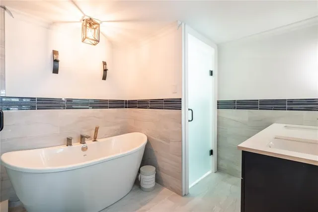 Additional image 21 of 16 NOBLE KIRK Dr