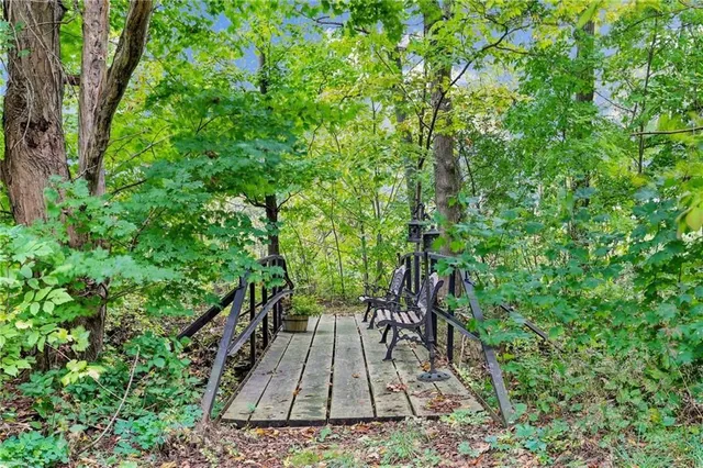 Additional image 46 of 711 RIDGE Rd