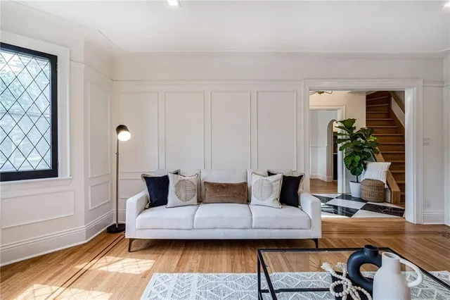 Additional image 8 of 111 LAKE AVENUE Dr