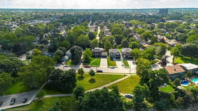 Additional image 13 of 182 Concession St