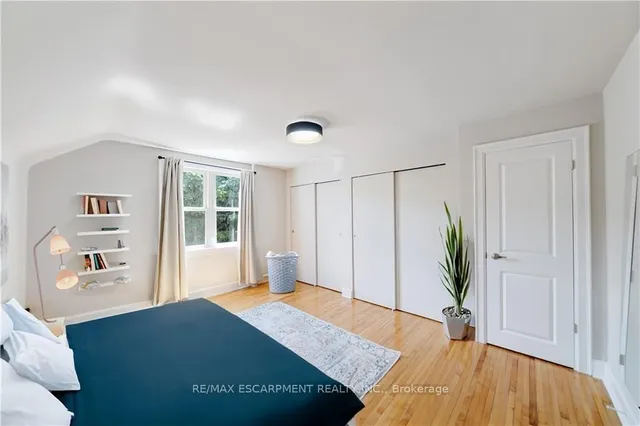 Additional image 27 of 55 EAST 13TH St