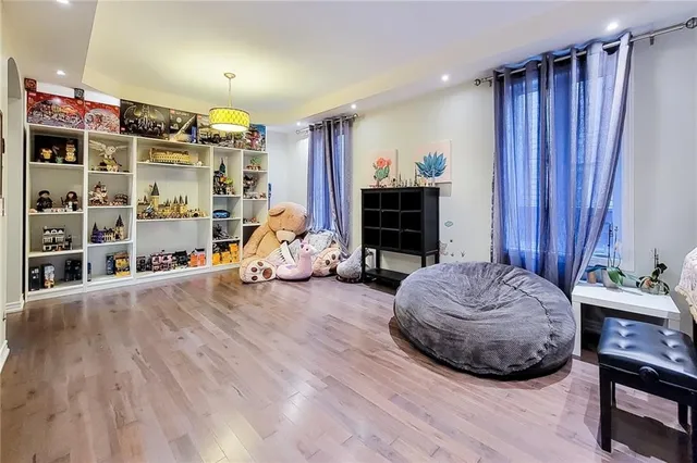 Additional image 11 of 23 WOODHOUSE St