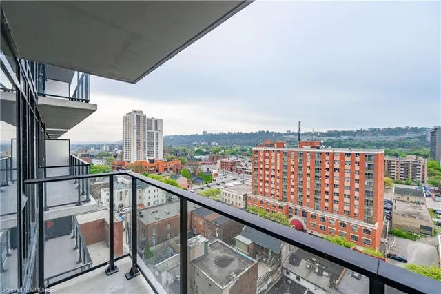 Additional image 18 of 1 Jarvis St Unit 1308