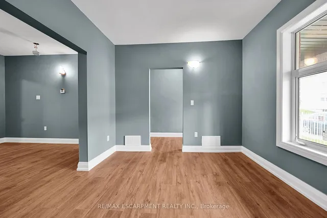 Additional image 15 of 33 Shaw St